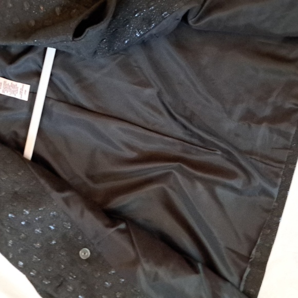 Boxy Sparkly Black Jacket for the Holidays - Picture 5 of 5